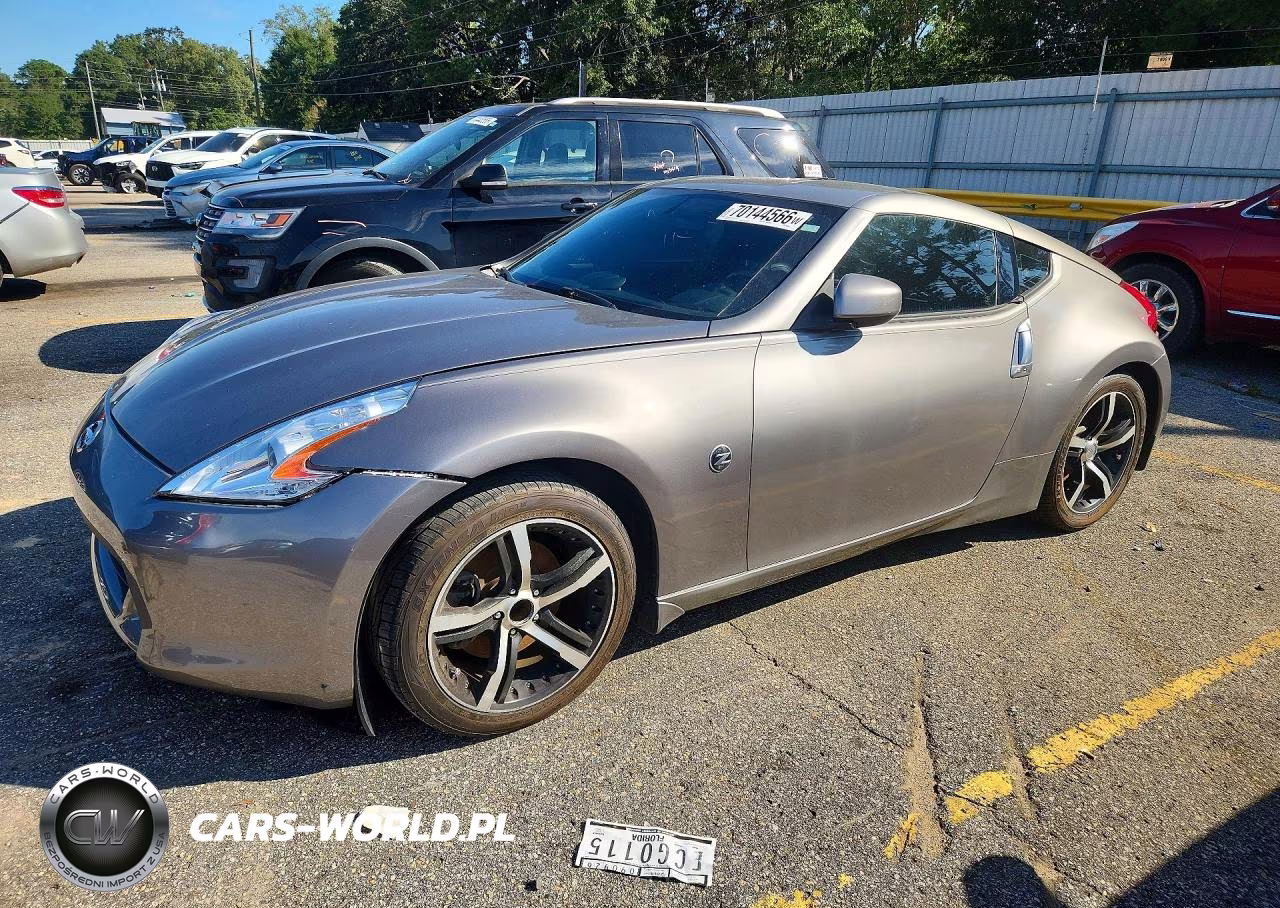 2010 Nissan 370Z Base