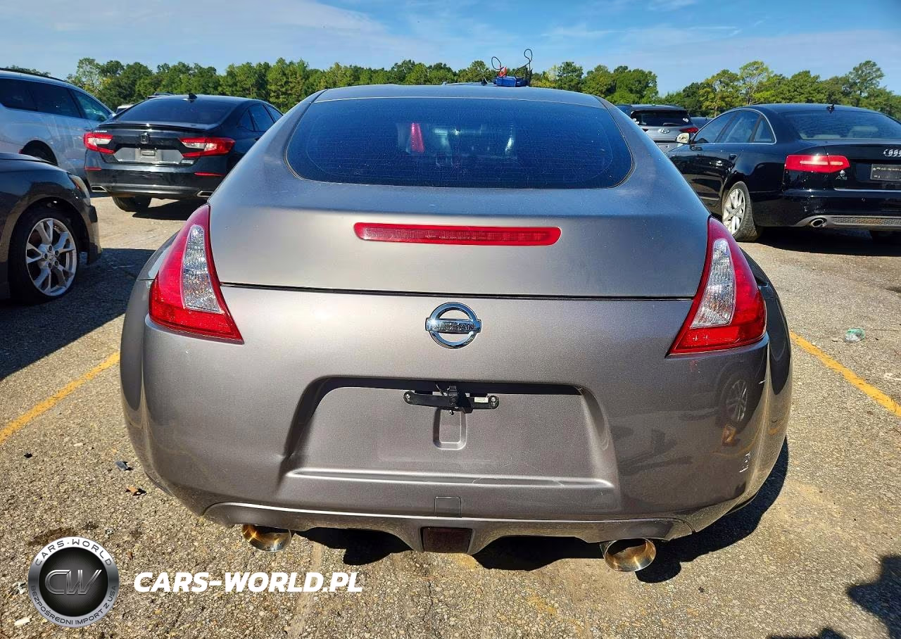 2010 Nissan 370Z Base VIN:JN1AZ4EH7AM505269 - 6