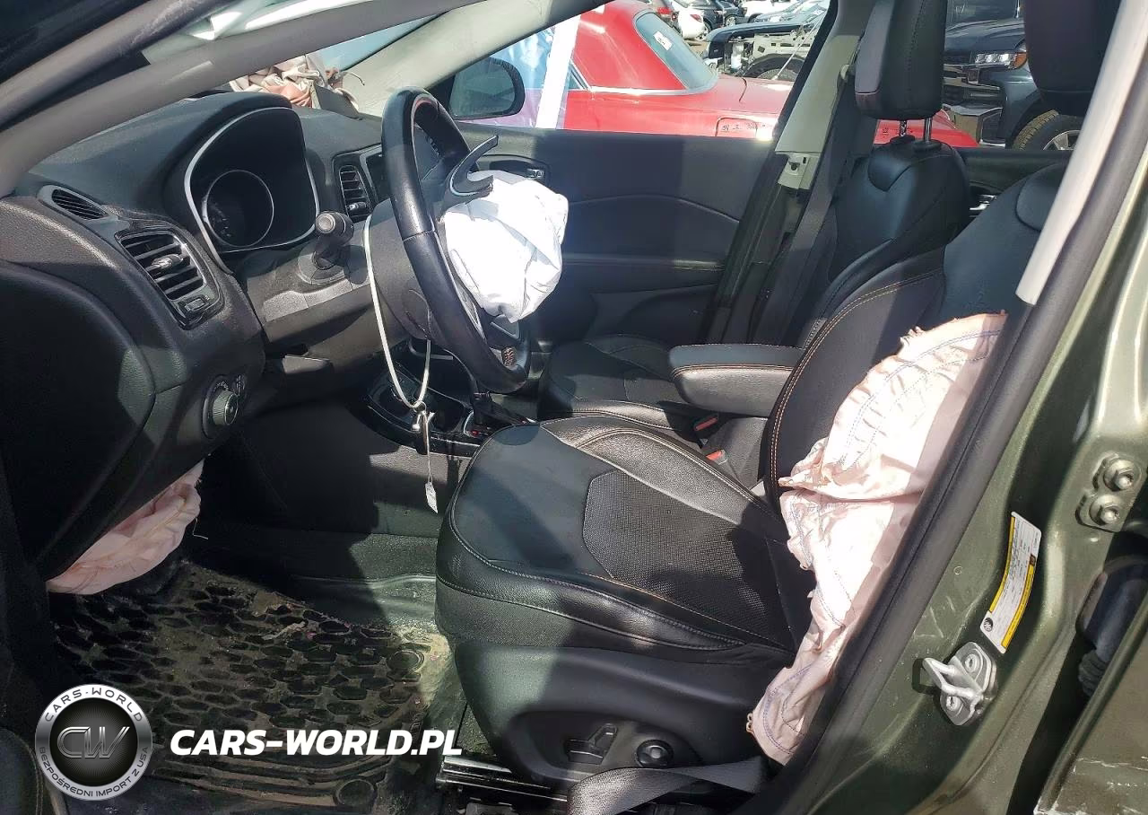2020 Jeep Compass Limited VIN:3C4NJDCB8LT233770 - 7