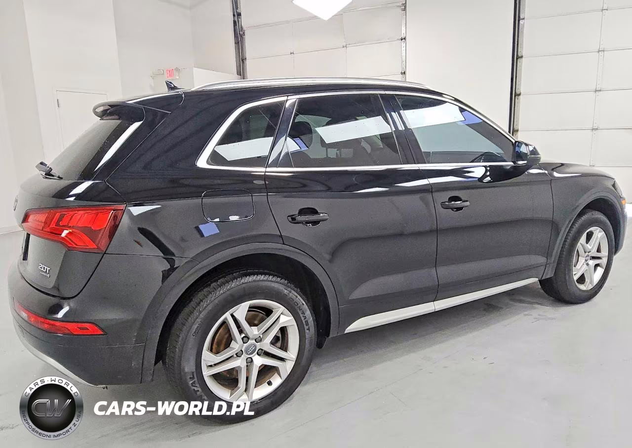 2018 Audi Q5 Premium Plus VIN:WA1BNAFY6J2132113 - 3