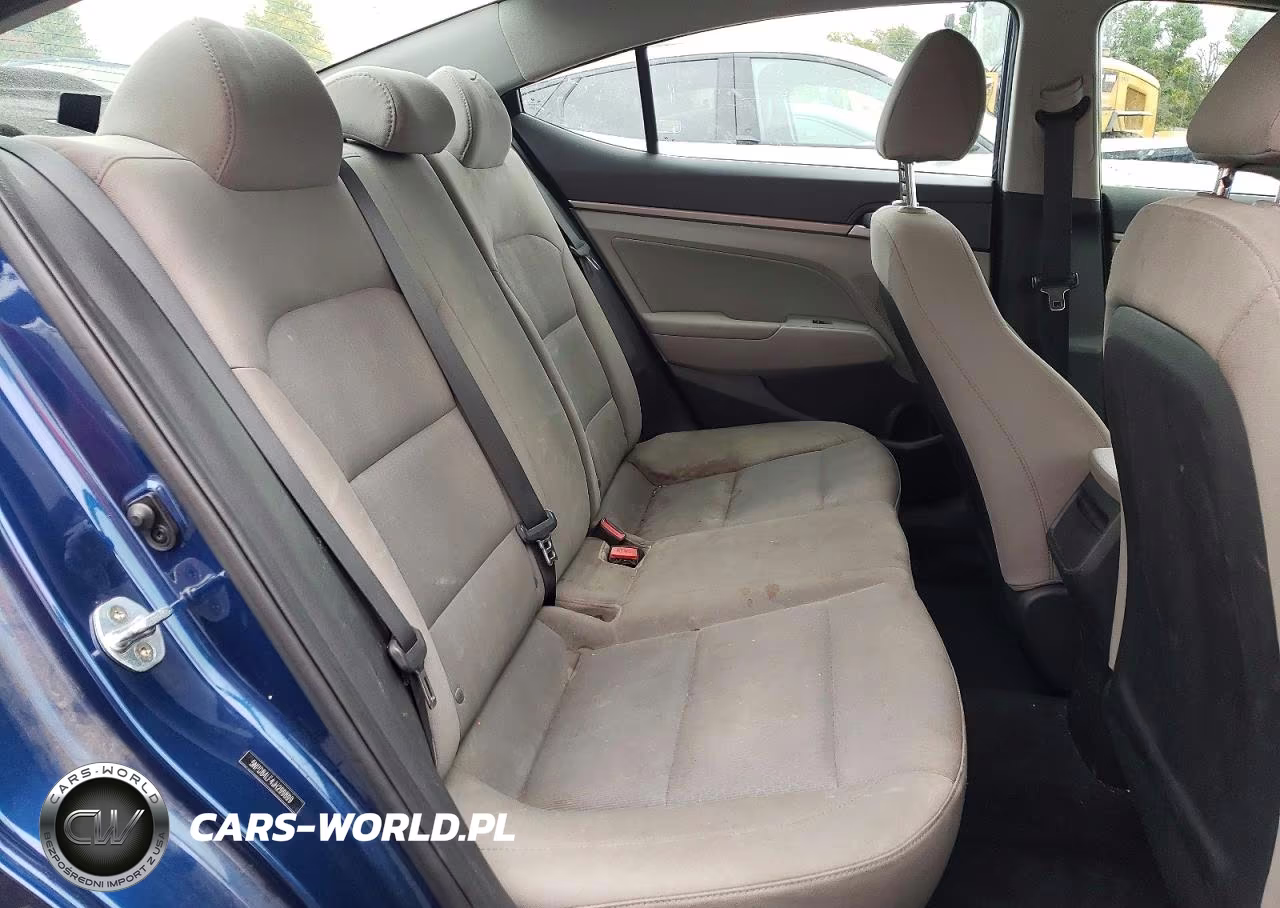 2018 Hyundai Elantra Sel VIN:5NPD84LF4JH299899 - 10