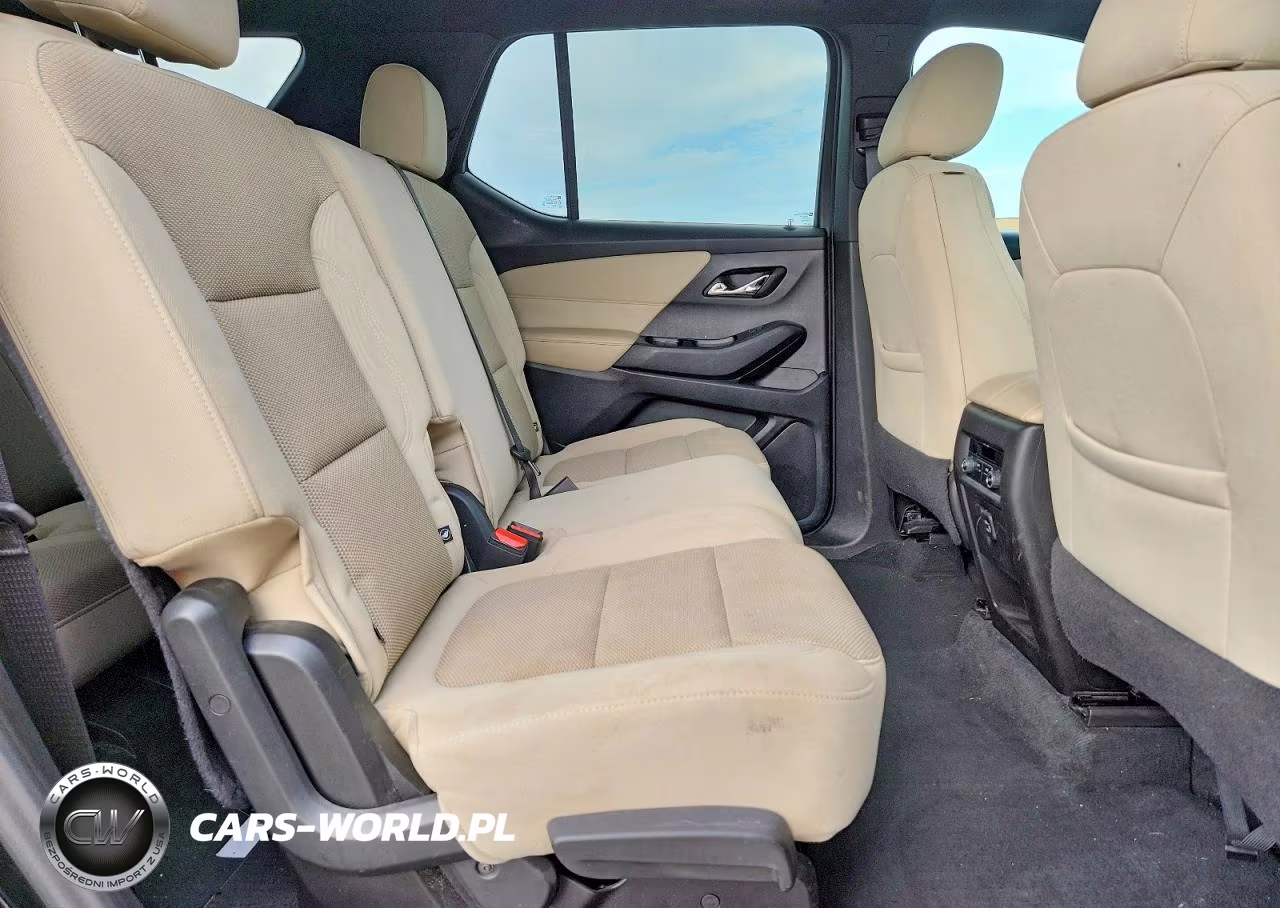2022 Chevrolet Traverse Ls VIN:1GNERLKW7NJ191682 - 11
