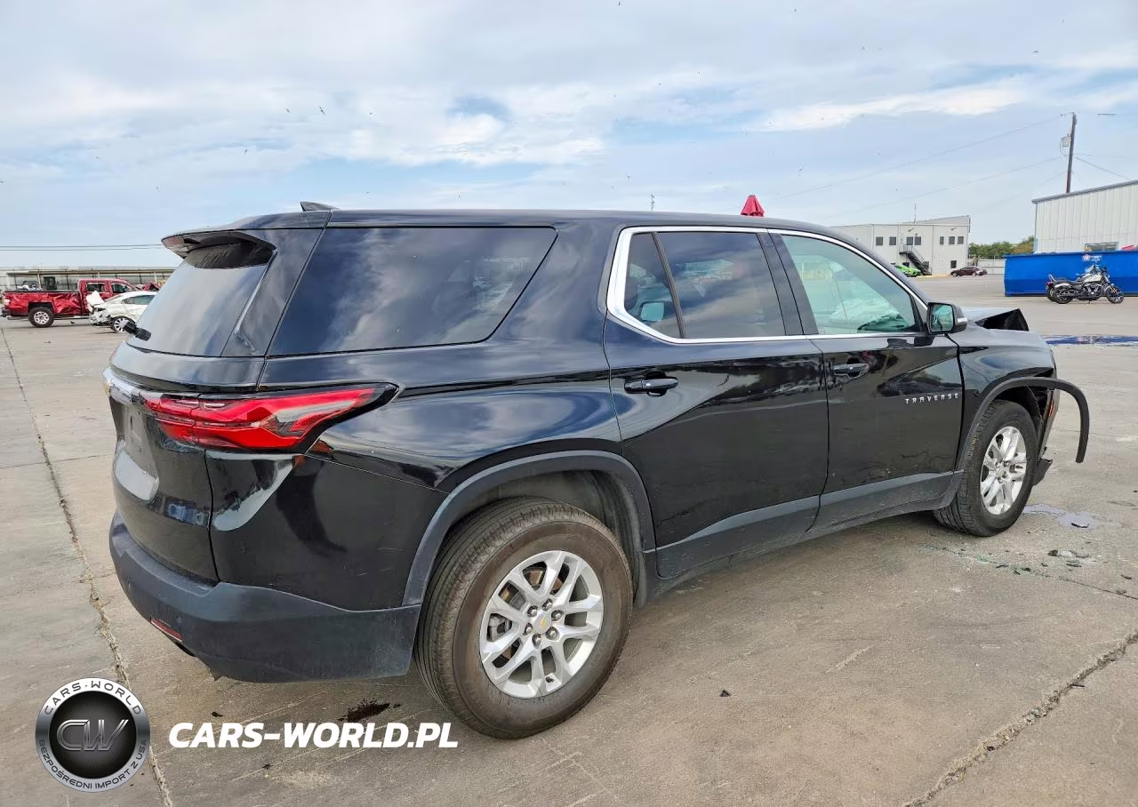 2022 Chevrolet Traverse Ls VIN:1GNERLKW7NJ191682 - 3