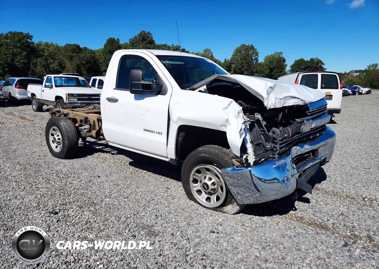 2015 Chevrolet Silverado C3500 VIN:1GB3CYCG0FZ544518 - 4