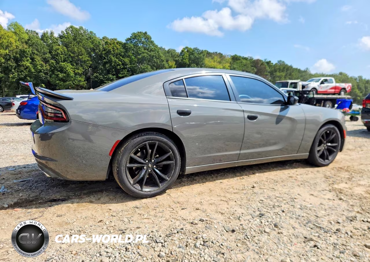 2017 Dodge Charger Se VIN:2C3CDXBG2HH602110 - 3