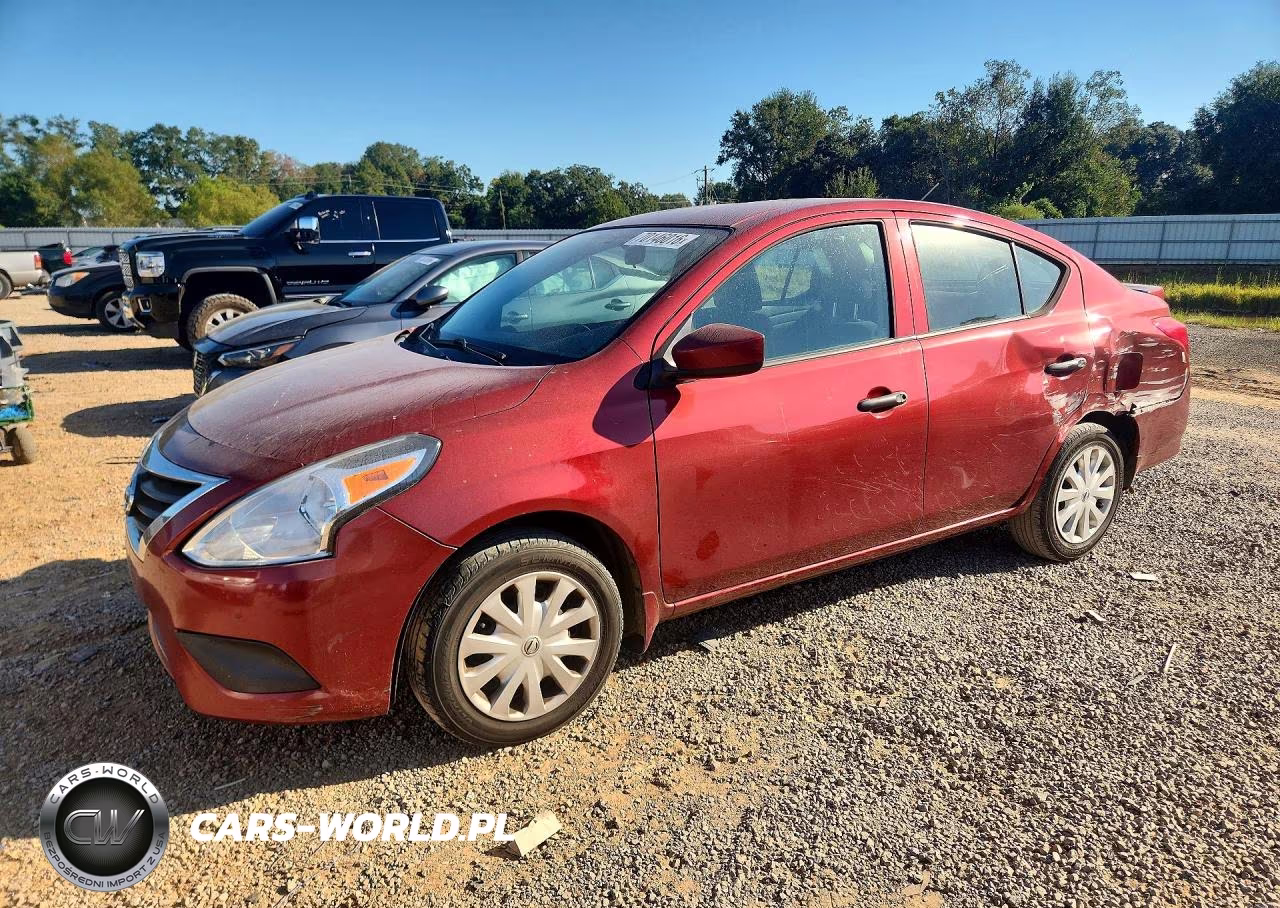 2019 Nissan Versa S Plus – zdjęcie 1 z 12
