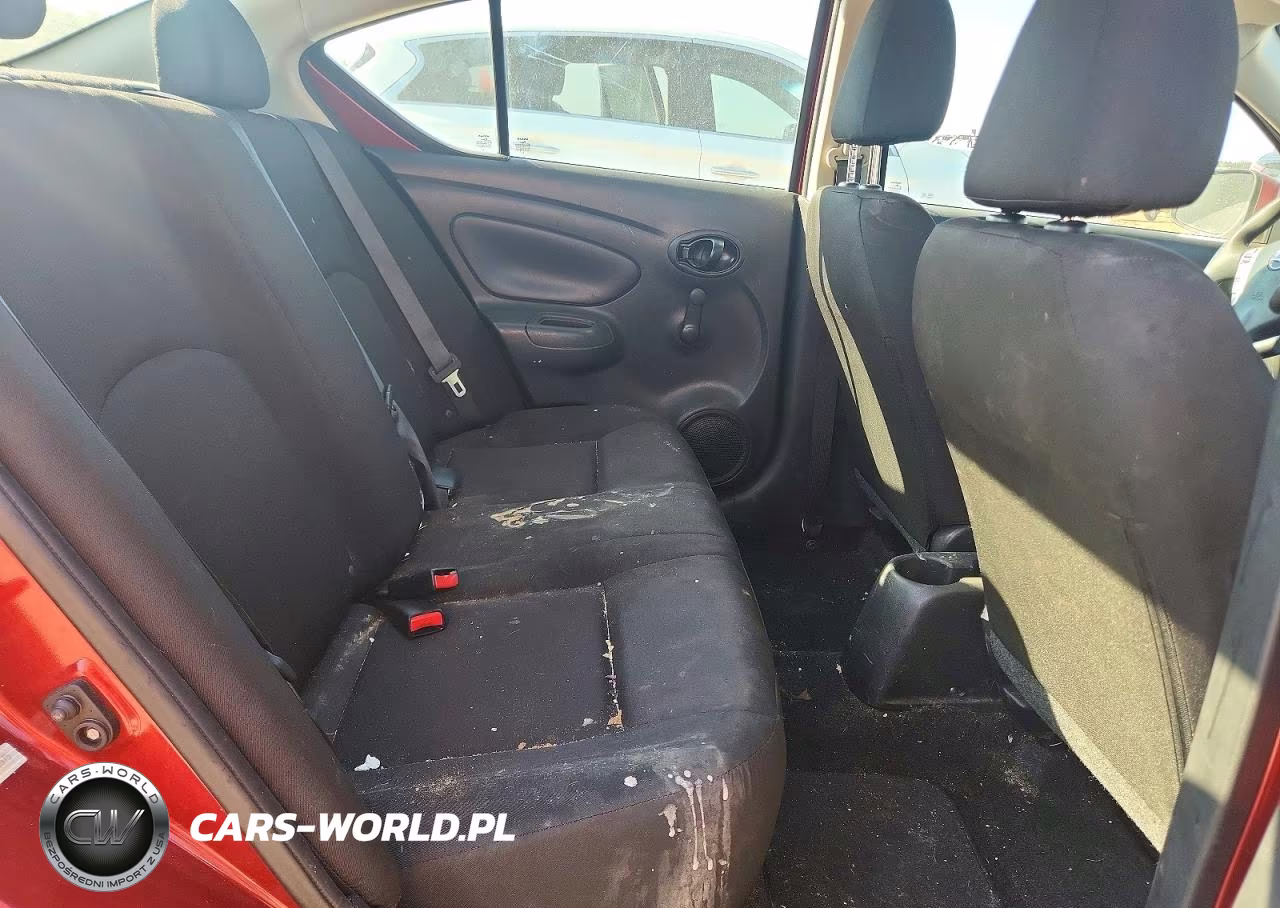 2019 Nissan Versa S Plus VIN:3N1CN7AP7KL840675 - 10