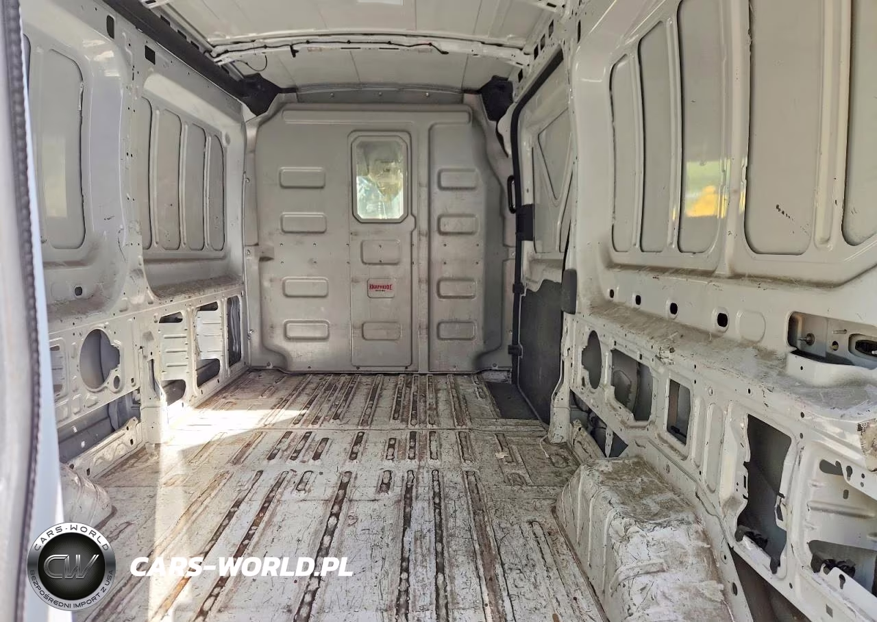 2022 Ford Transit 250 Delivery Van VIN:1FTBR1C85NKA39653 - 10