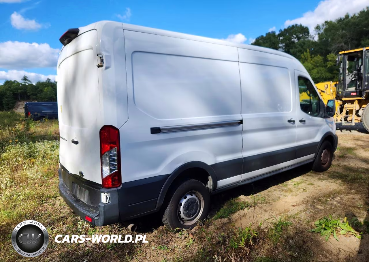 2022 Ford Transit 250 Delivery Van VIN:1FTBR1C85NKA39653 - 3