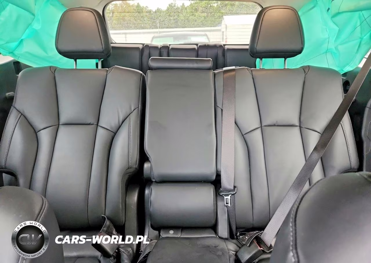 2026 Subaru Ascent Premium VIN:4S4WMAAD6T3427087 - 10
