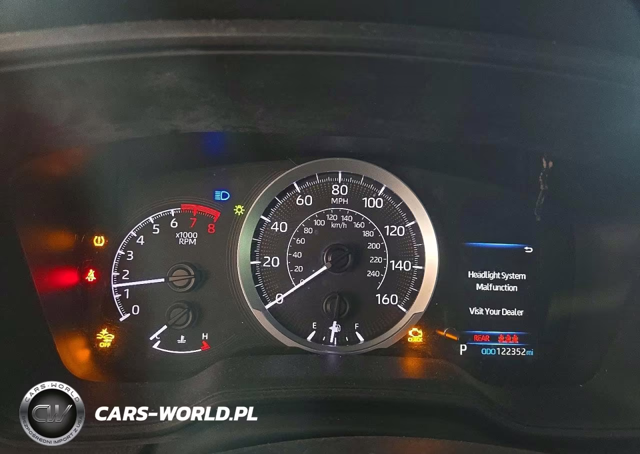 2021 Toyota Corolla Le VIN:5YFEPMAE3MP211658 - 9