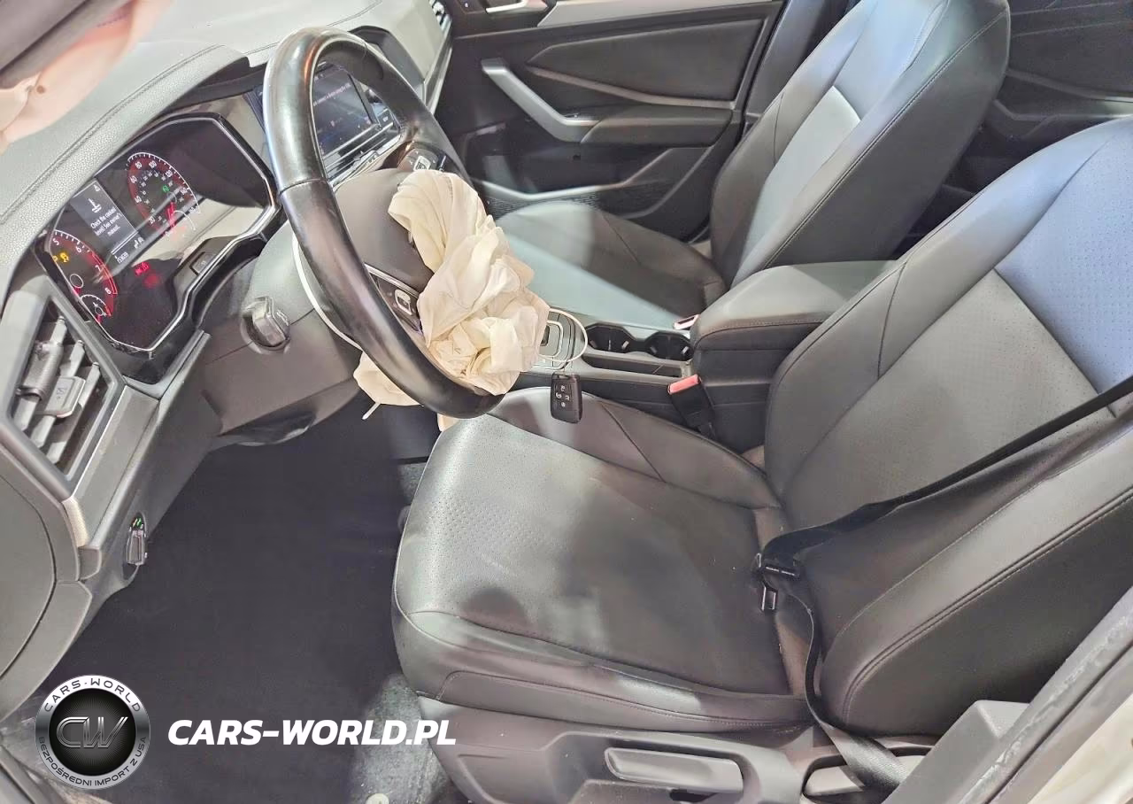 2019 Volkswagen Jetta S VIN:3VWC57BUXKM152341 - 7