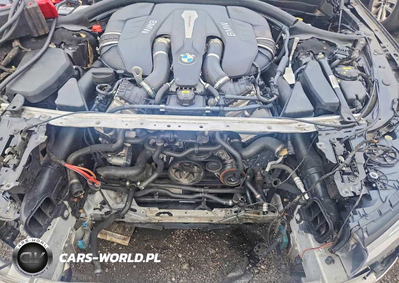 2018 BMW 750 Xi VIN:WBA7F2C56JG424790 - 10