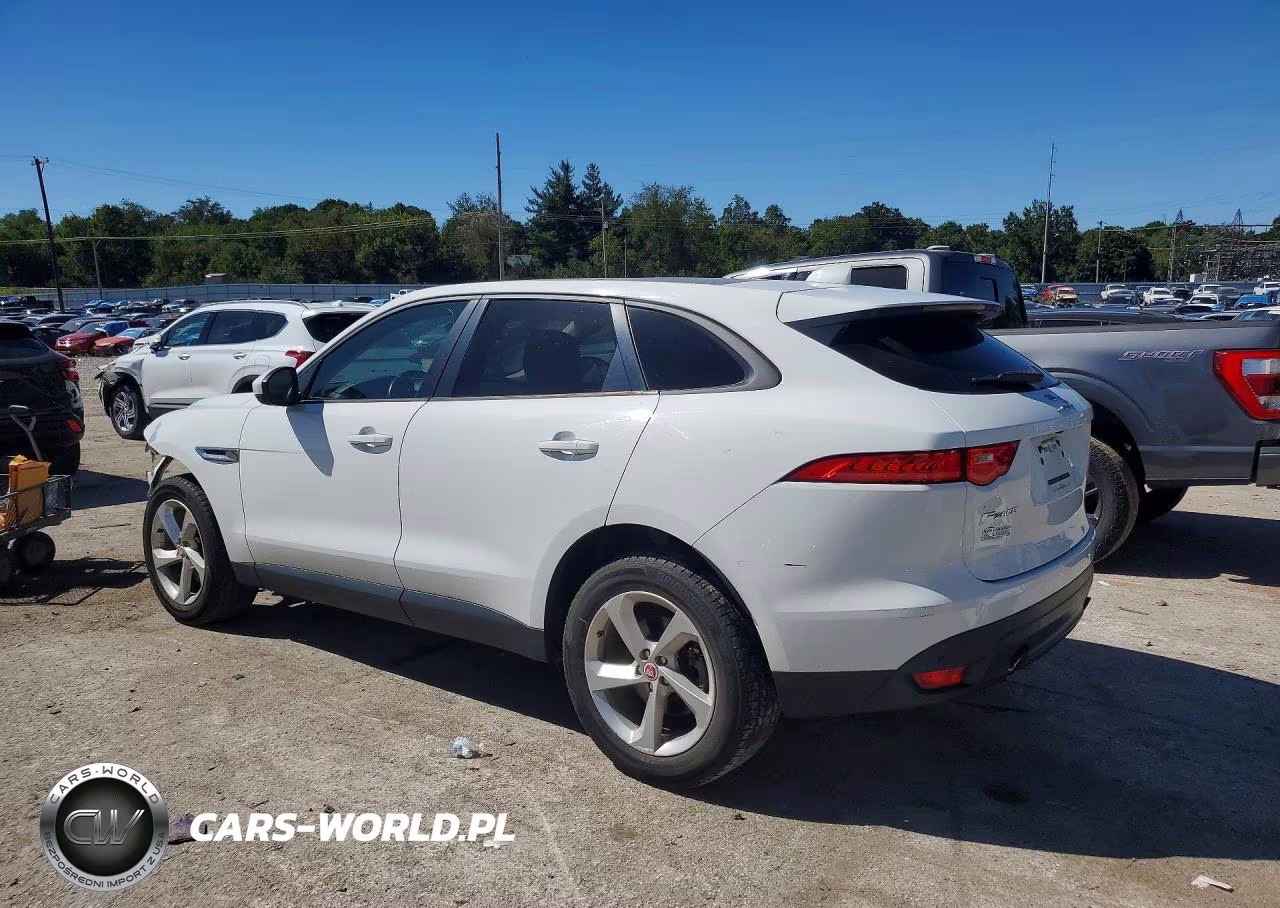 2018 Jaguar F-Pace Premium VIN:SADCJ2FX3JA255767 - 2