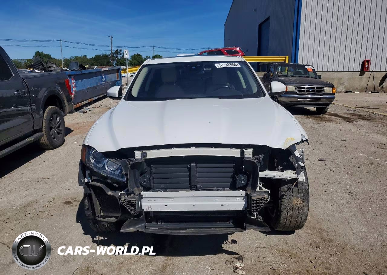 2018 Jaguar F-Pace Premium VIN:SADCJ2FX3JA255767 - 5