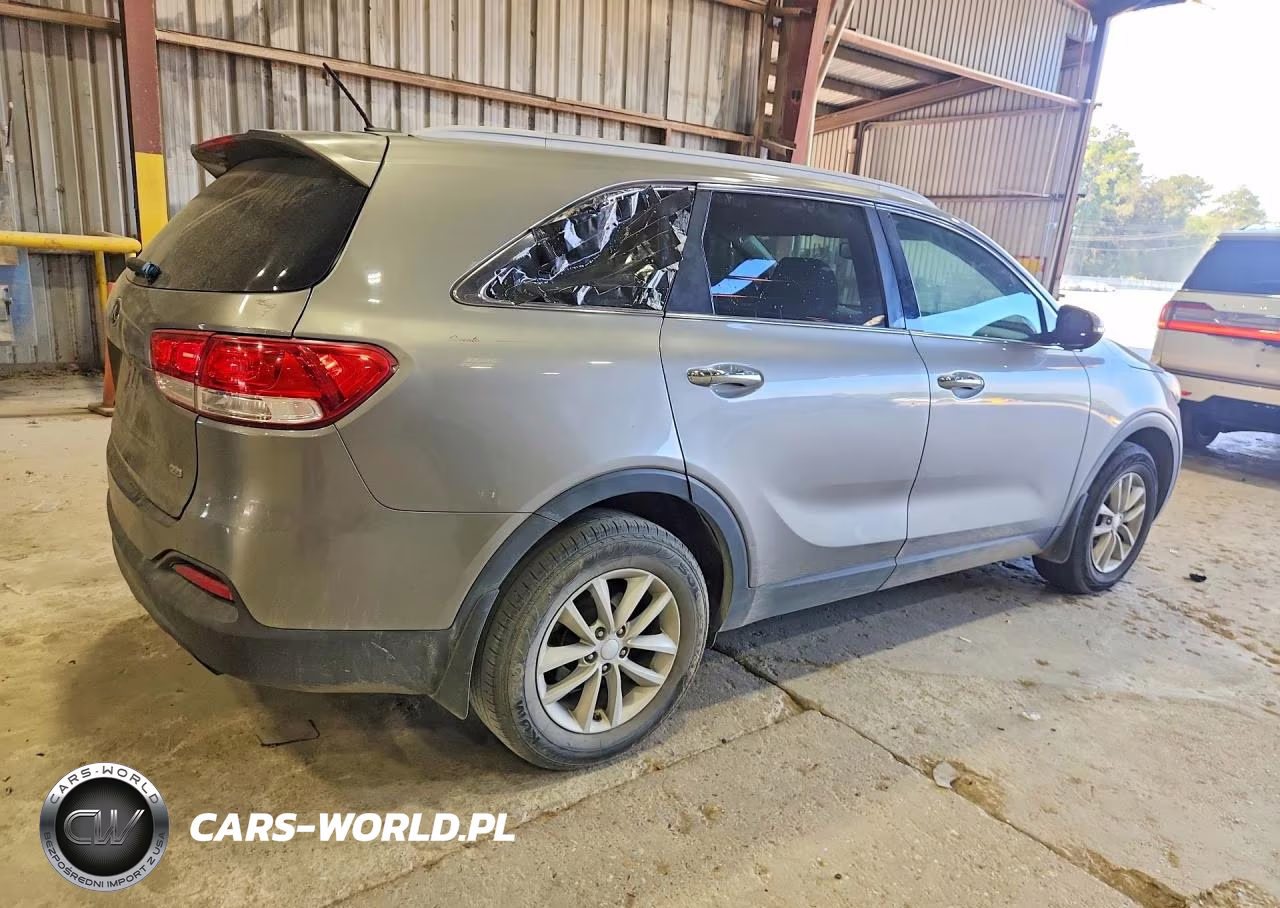 2017 Kia Sorento Lx VIN:5XYPG4A38HG257147 - 3