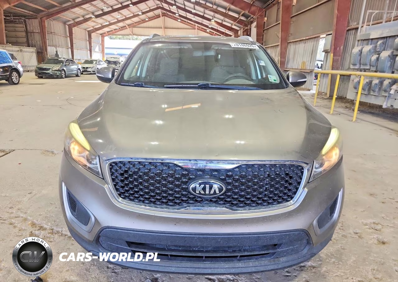 2017 Kia Sorento Lx VIN:5XYPG4A38HG257147 - 5