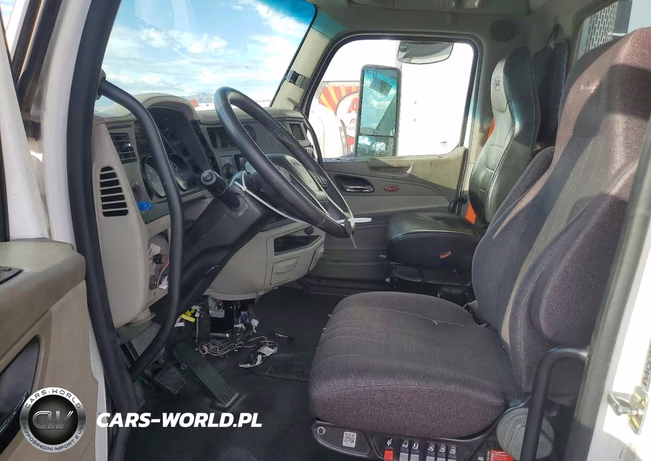 2020 Peterbilt 579 Semi Truck VIN:1XPBA48X9LD685710 - 7