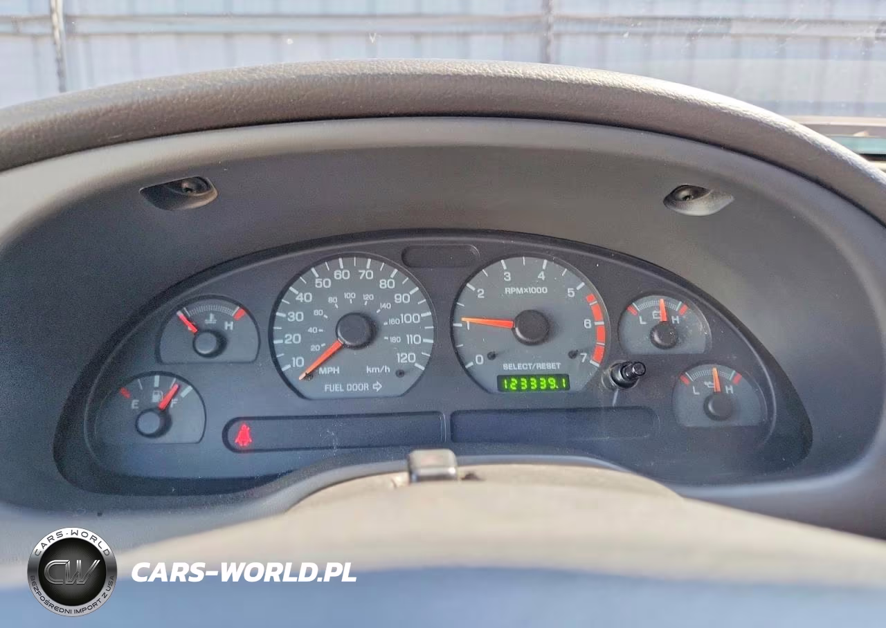 2001 Ford Mustang VIN:1FAFP40451F181231 - 9