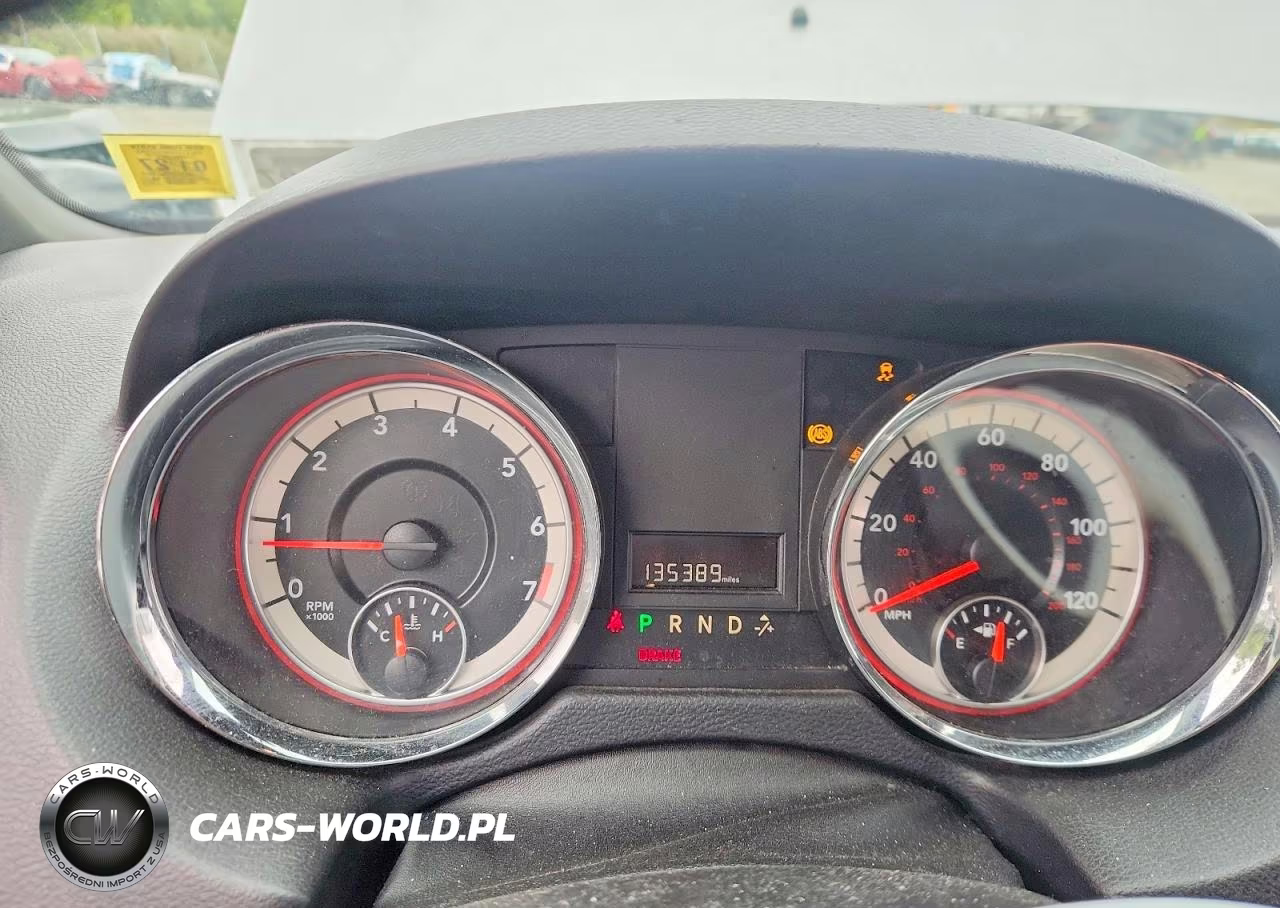 2018 Dodge Grand Caravan Sxt VIN:2C4RDGCG4JR209035 - 9