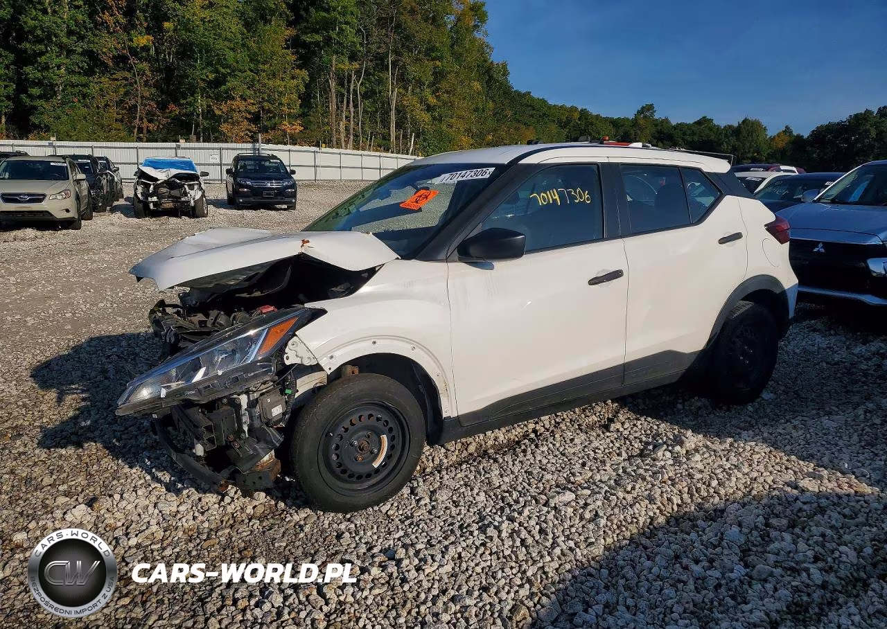 2021 Nissan Kicks S