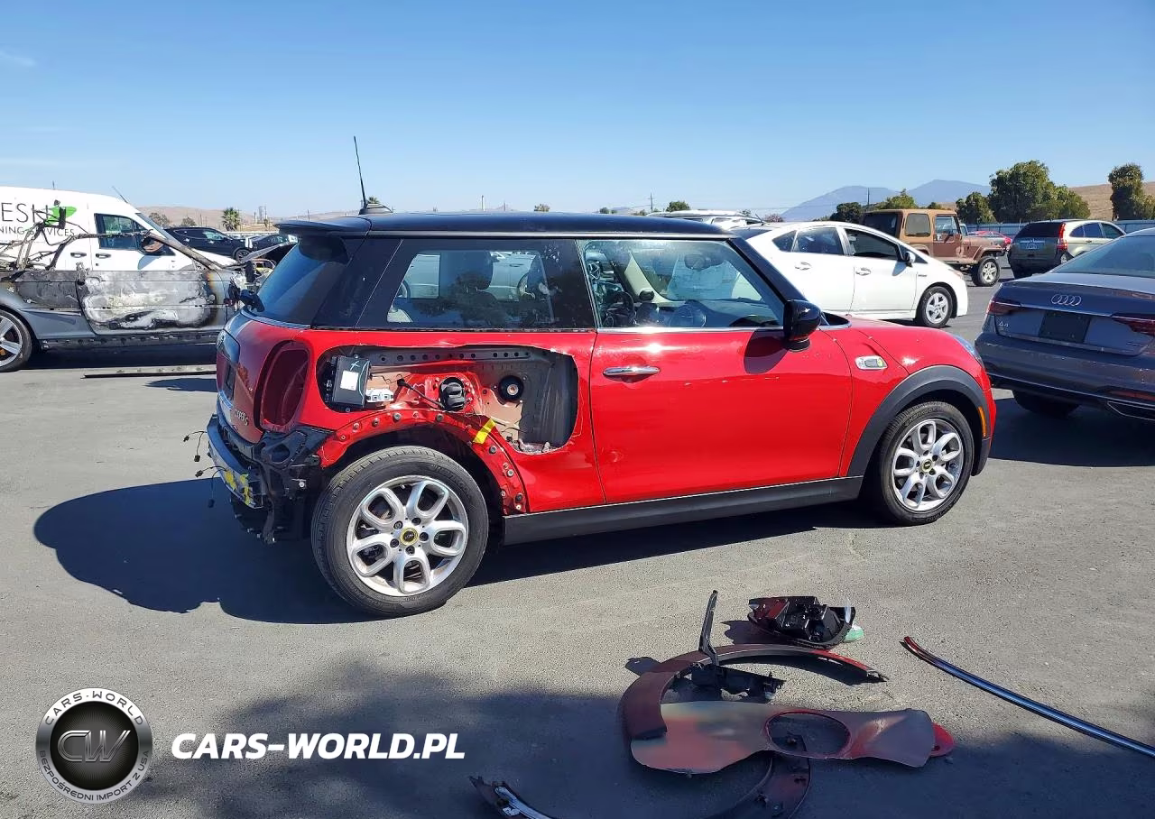 2021 Mini Cooper VIN:WMWXP3C05M2N34089 - 3