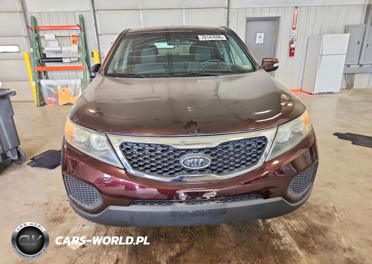 2013 Kia Sorento Lx VIN:5XYKT3A16DG375559 - 5