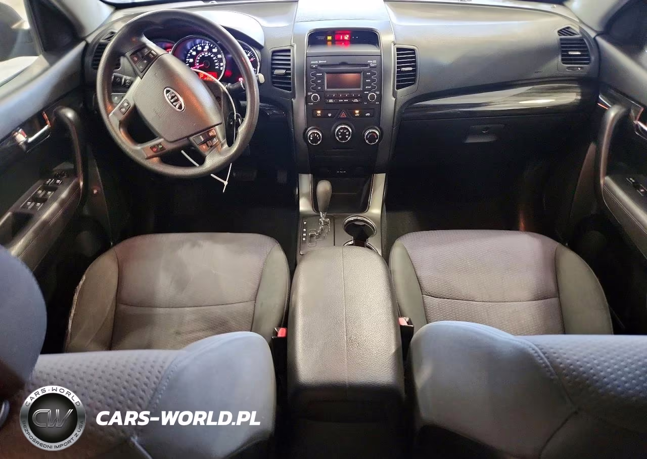 2013 Kia Sorento Lx VIN:5XYKT3A16DG375559 - 8