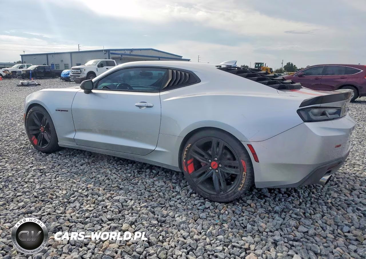 2018 Chevrolet Camaro Lt VIN:1G1FB1RX3J0185584 - 2
