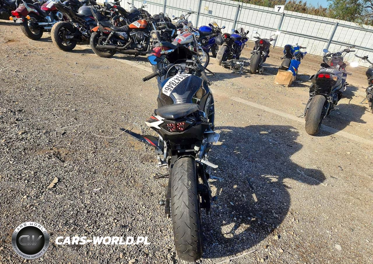 2014 Kawasaki Ex300 VIN:JKAEX8A12EA003436 - 4
