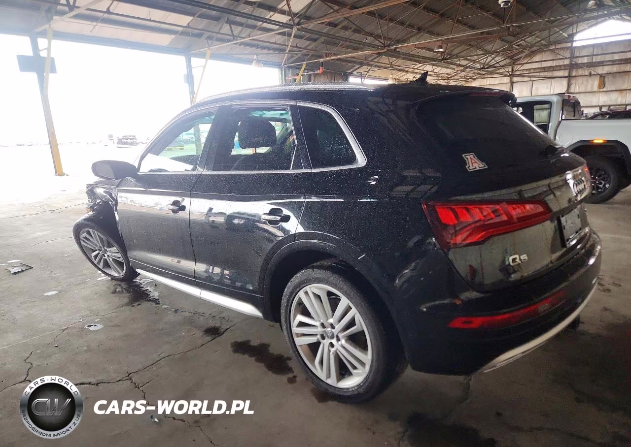 2018 Audi Q5 Premium Plus VIN:WA1BNAFY2J2210886 - 2