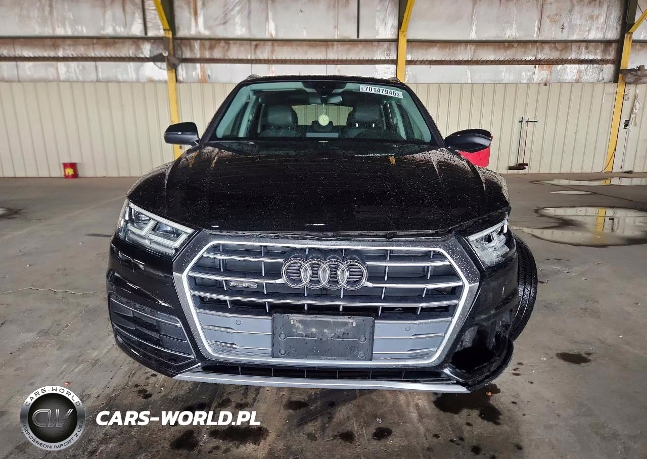 2018 Audi Q5 Premium Plus VIN:WA1BNAFY2J2210886 - 5