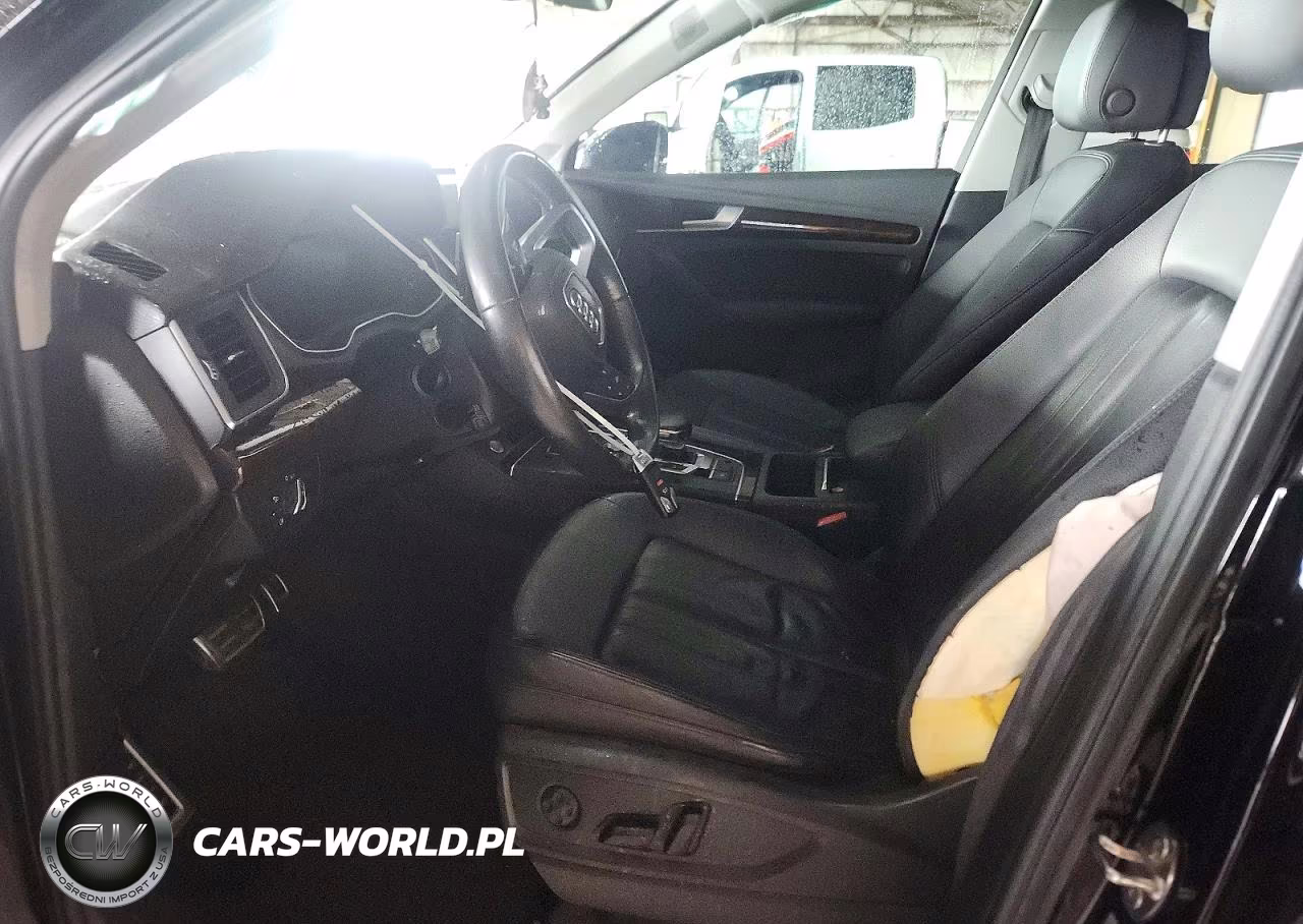 2018 Audi Q5 Premium Plus VIN:WA1BNAFY2J2210886 - 7