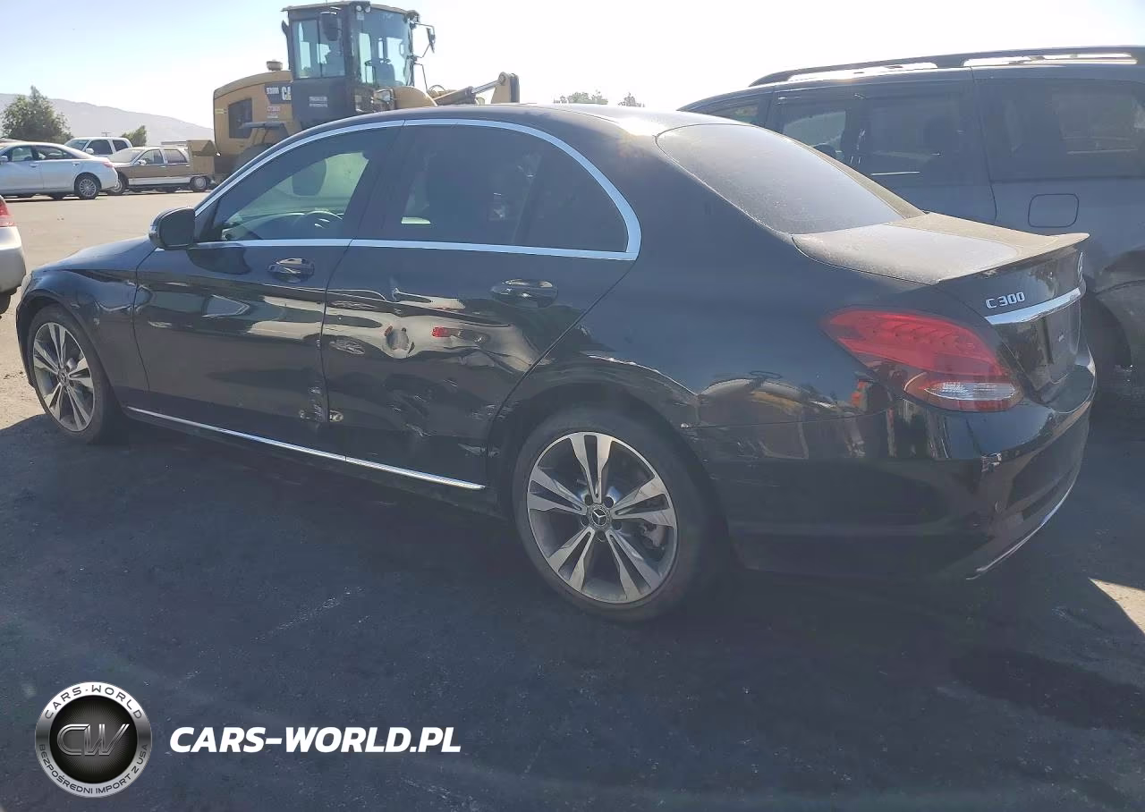 2018 Mercedes-Benz C 300 VIN:WDDWF4JB2JR415985 - 2