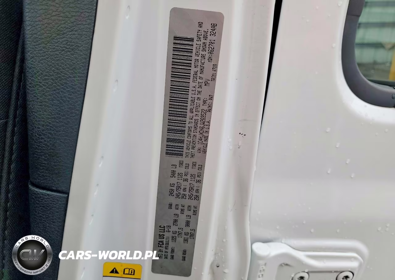 2018 Jeep Wrangler Unlimited Sport VIN:1C4HJXDN6JW269522 - 12