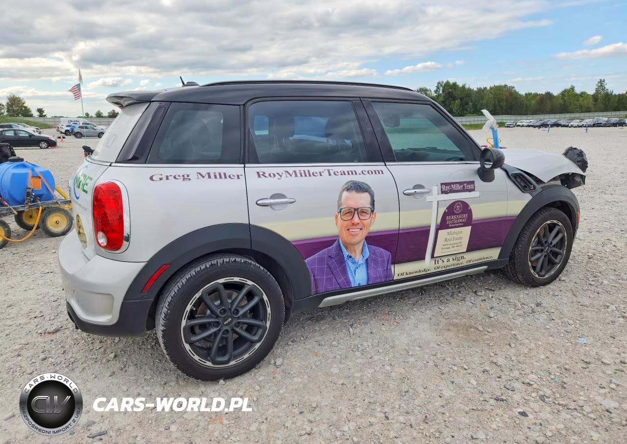 2016 Mini Cooper S Countryman VIN:WMWZC5C52GWU04652 - 3