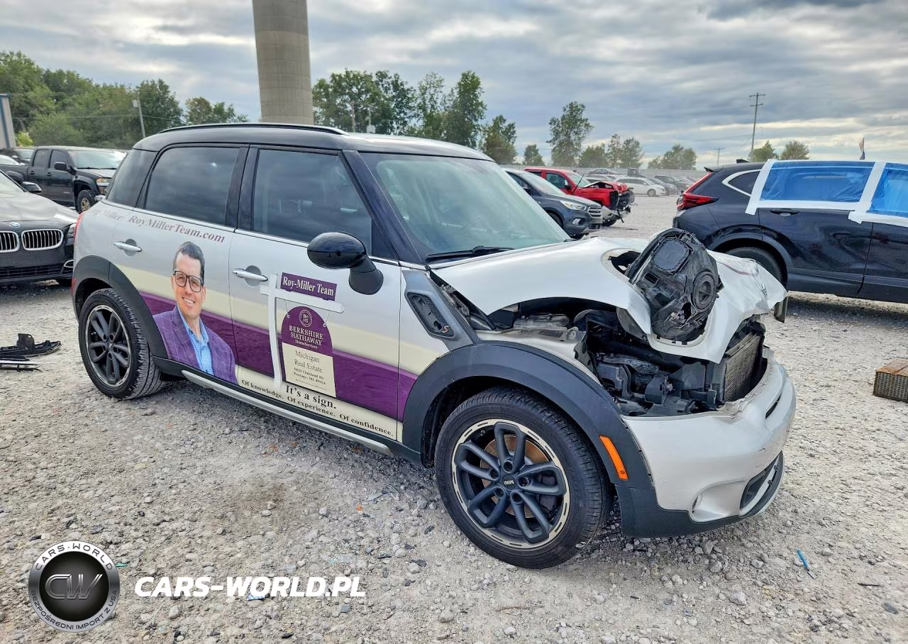 2016 Mini Cooper S Countryman VIN:WMWZC5C52GWU04652 - 4