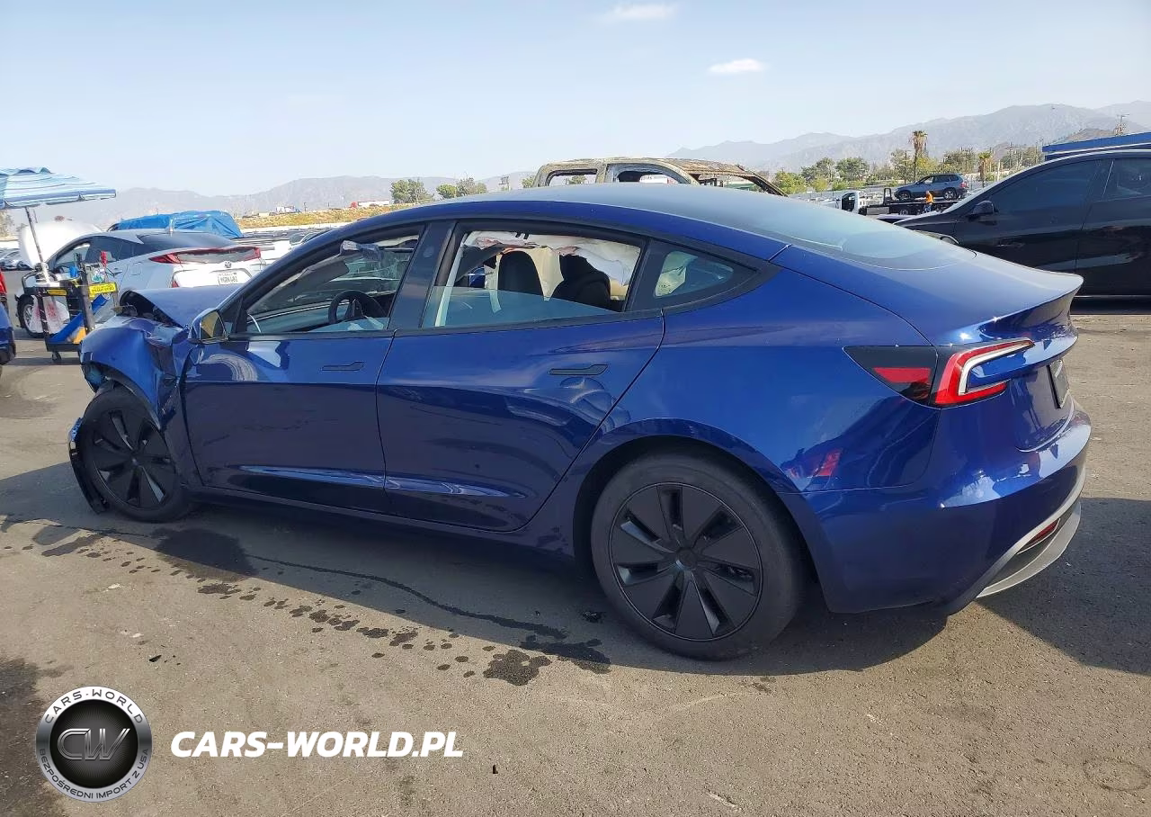 2025 Tesla Model 3 VIN:5YJ3E1EB4SF084004 - 2