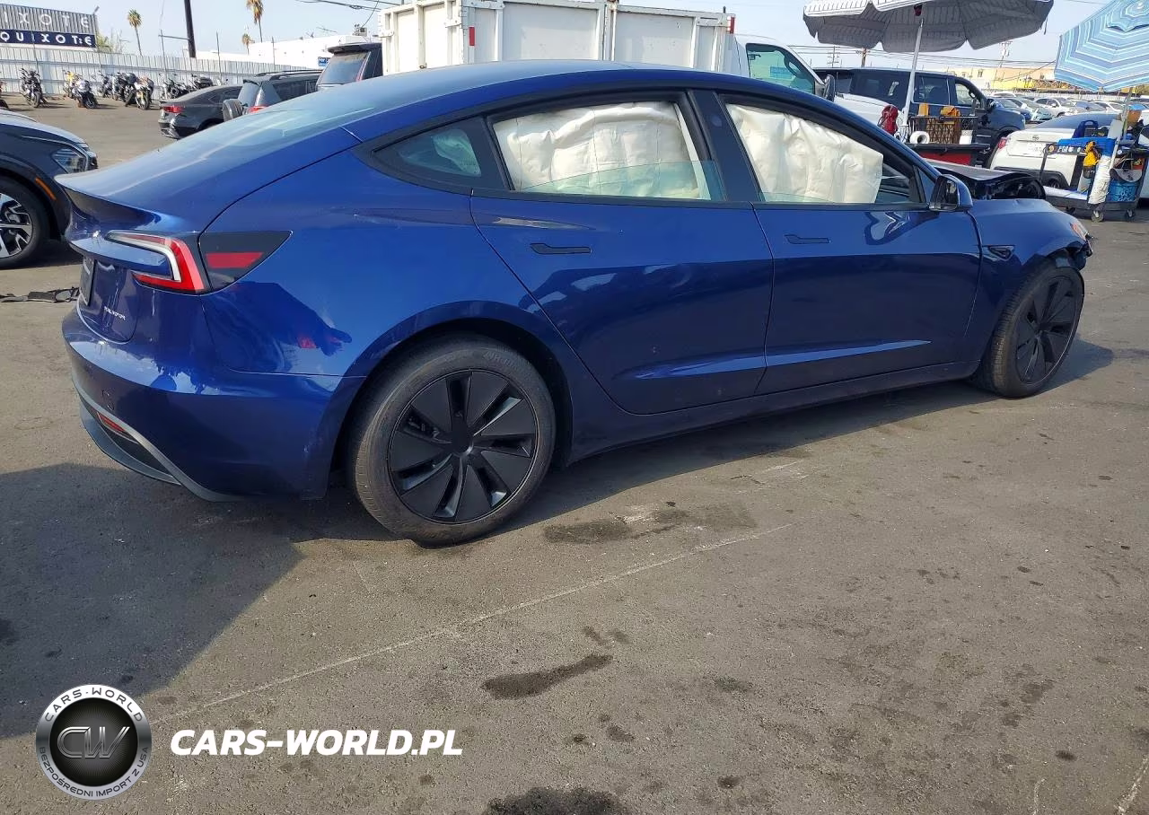 2025 Tesla Model 3 VIN:5YJ3E1EB4SF084004 - 3