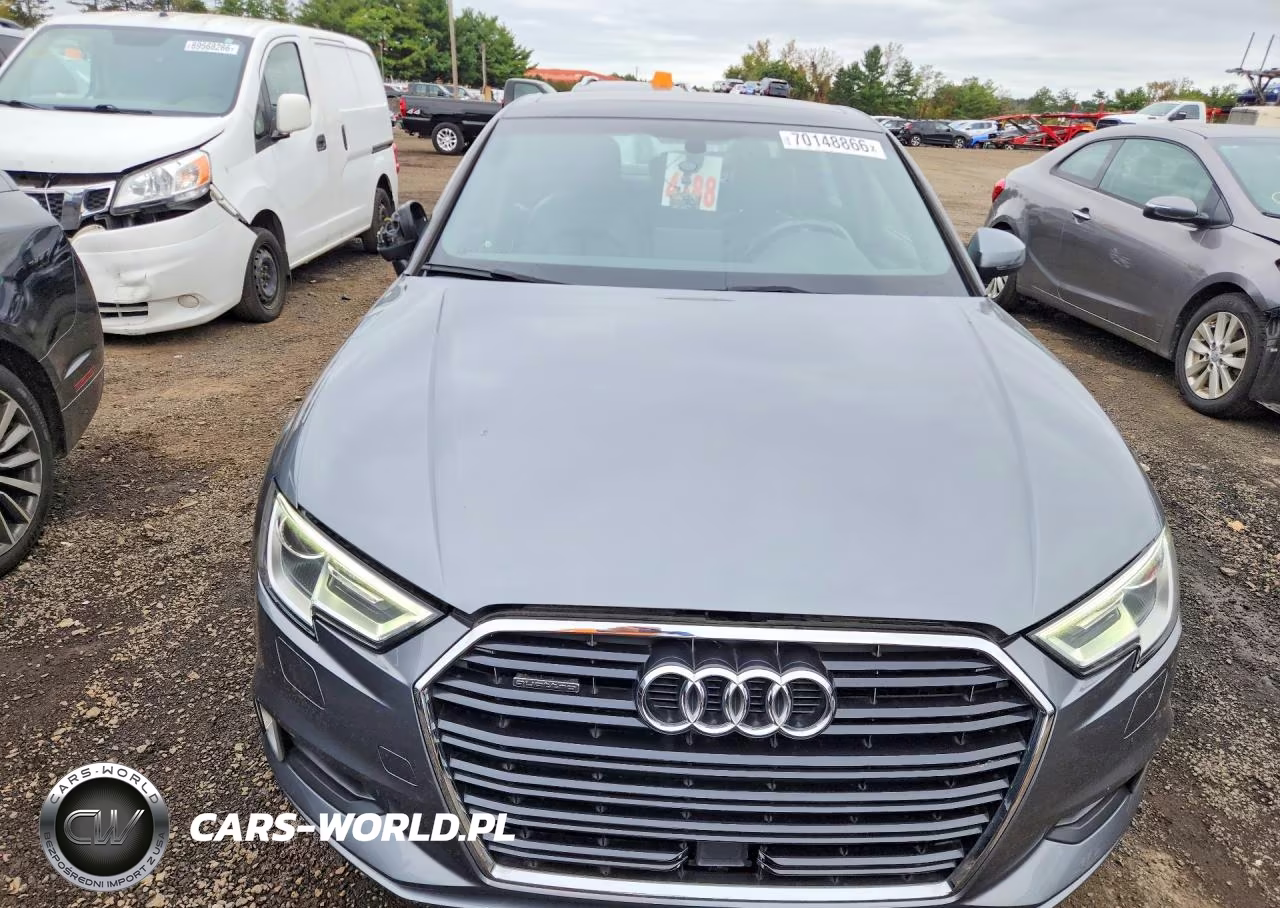 2018 Audi A3 Premium VIN:WAUB8GFFXJ1017905 - 5