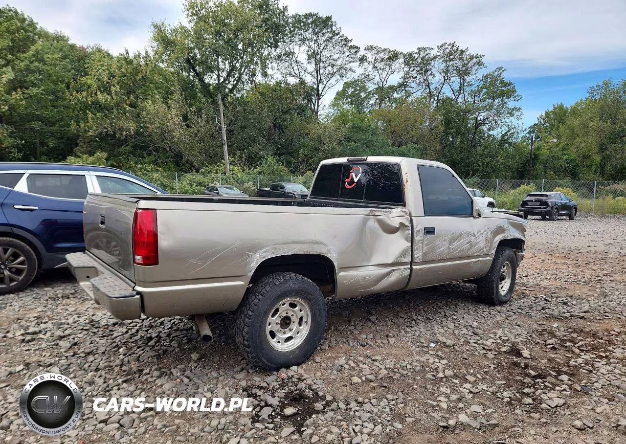 1999 Chevrolet Gmt-400 C2500 VIN:1GCGC24R1XR721072 - 3