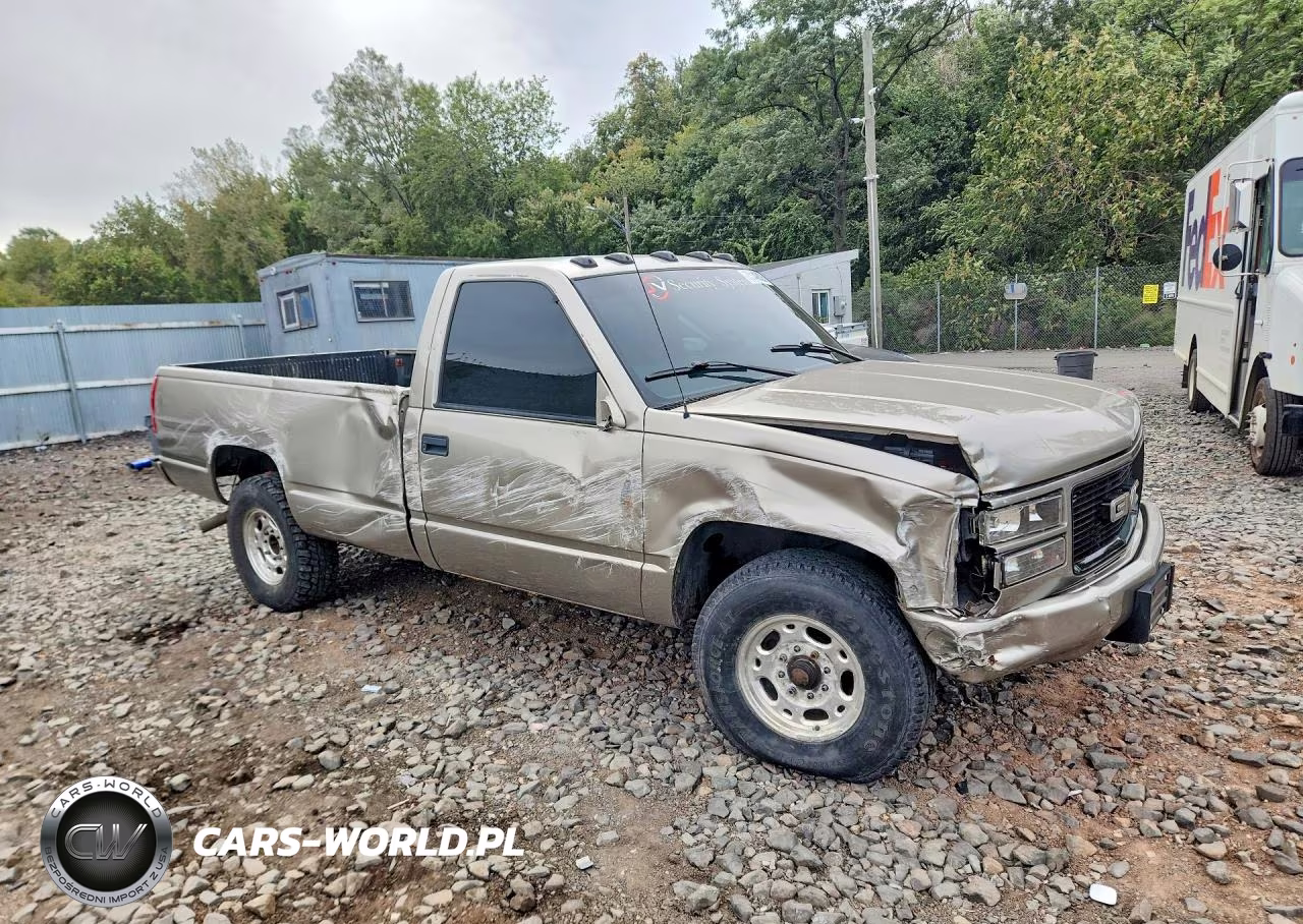 1999 Chevrolet Gmt-400 C2500 VIN:1GCGC24R1XR721072 - 4