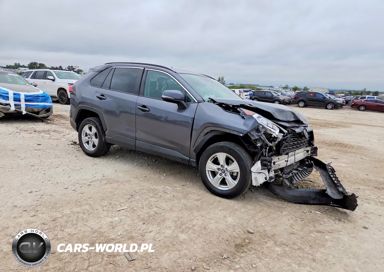 2020 Toyota Rav4 Xle VIN:2T3P1RFV4LC070704 - 4