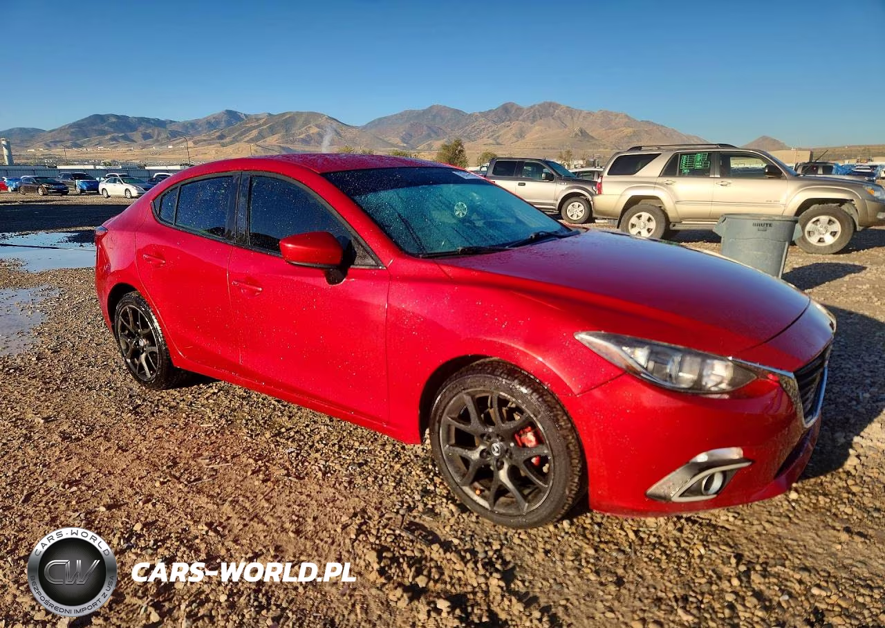 2015 Mazda 3 Touring VIN:3MZBM1V75FM233920 - 4