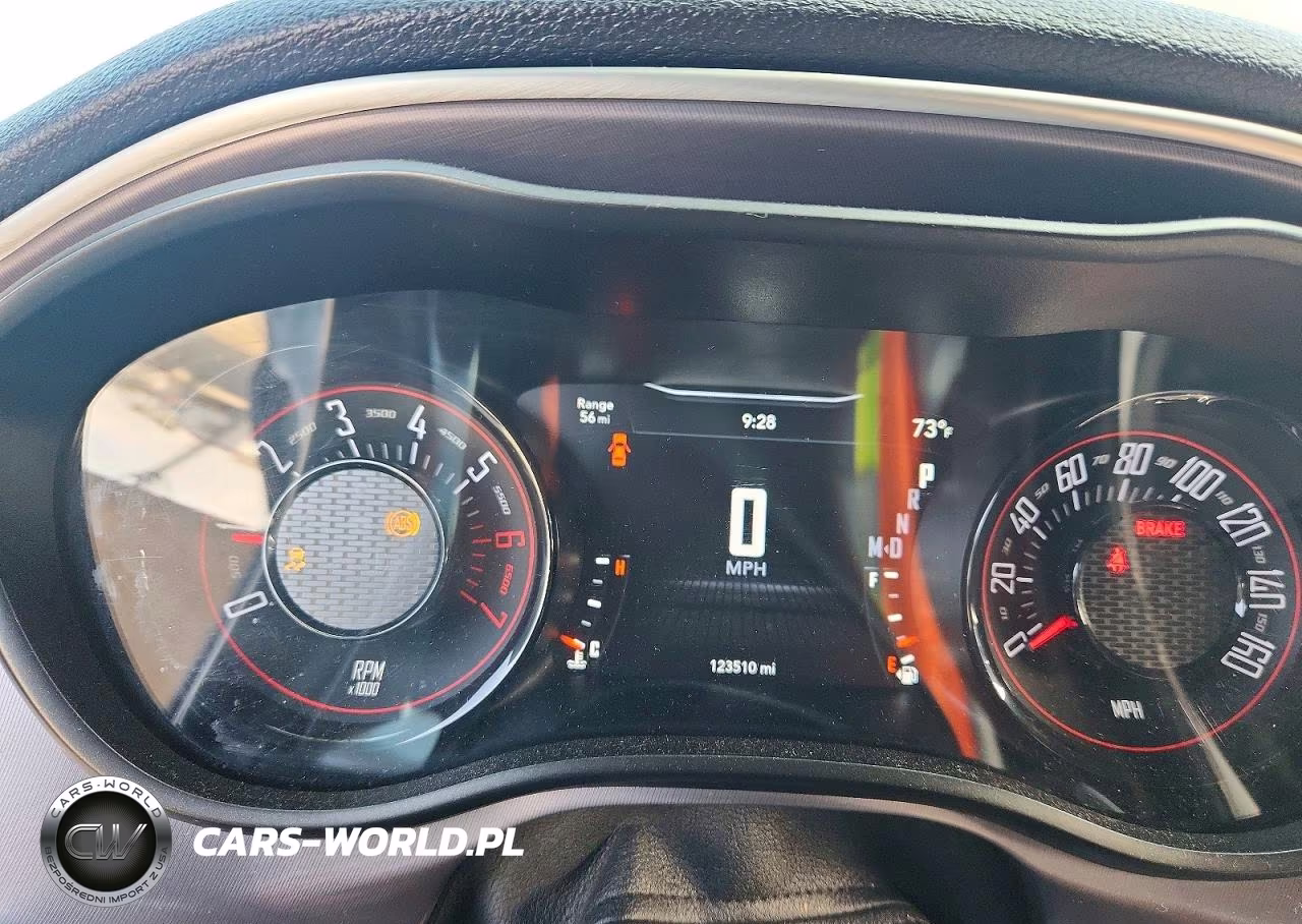 2019 Dodge Challenger R-T VIN:2C3CDZBT5KH660874 - 9
