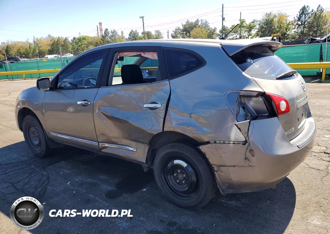 2013 Nissan Rogue S VIN:JN8AS5MV4DW612985 - 2