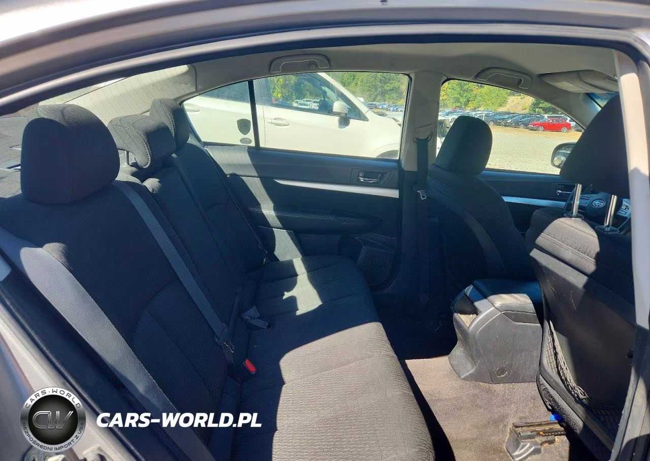 2010 Subaru Legacy 2.5I VIN:4S3BMBA60A3239737 - 10