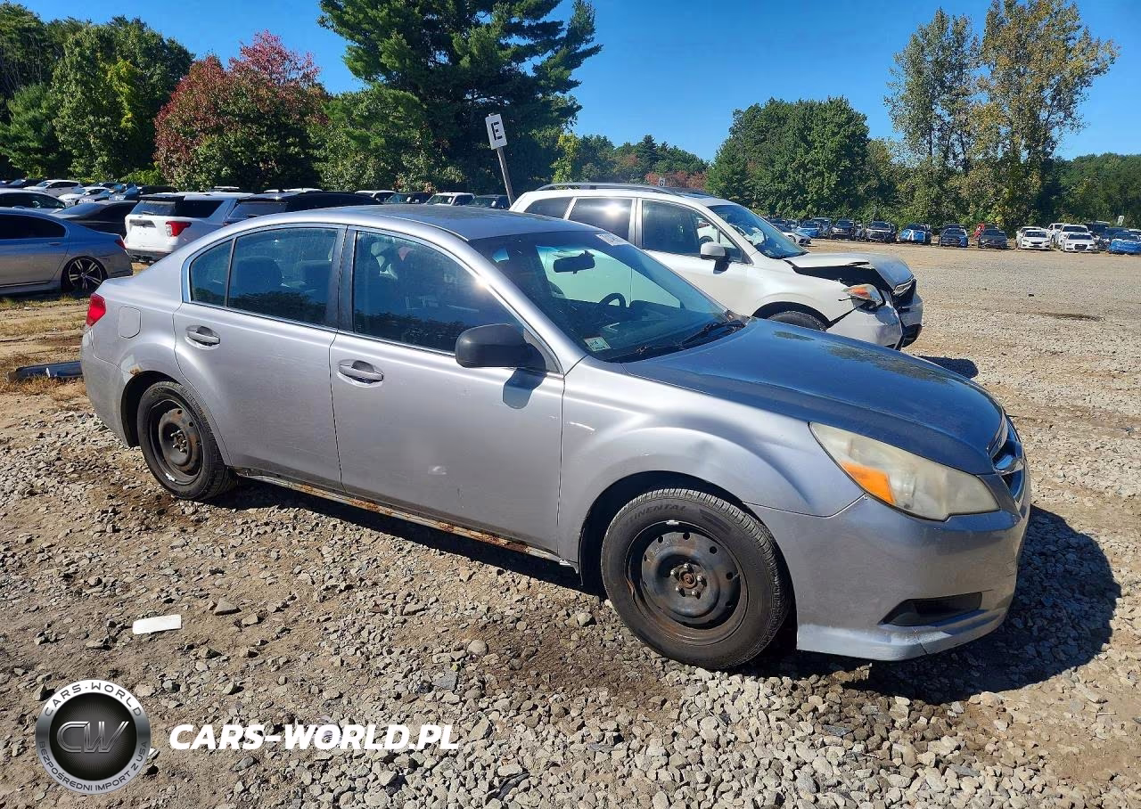2010 Subaru Legacy 2.5I VIN:4S3BMBA60A3239737 - 4