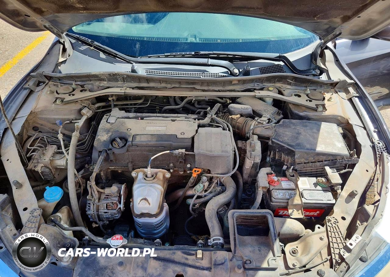 2016 Honda Accord Sport VIN:1HGCR2F5XGA095609 - 11