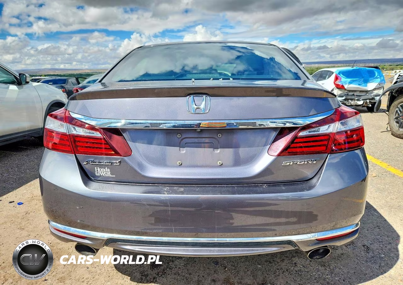 2016 Honda Accord Sport VIN:1HGCR2F5XGA095609 - 6